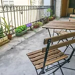 Sas Apartment